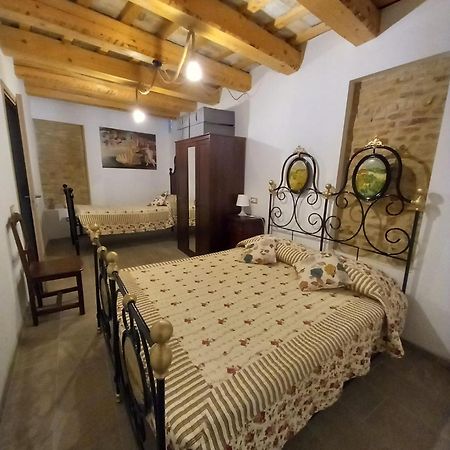 Casa Borgo Fonte Villa Castelleone di Suasa Eksteriør bilde